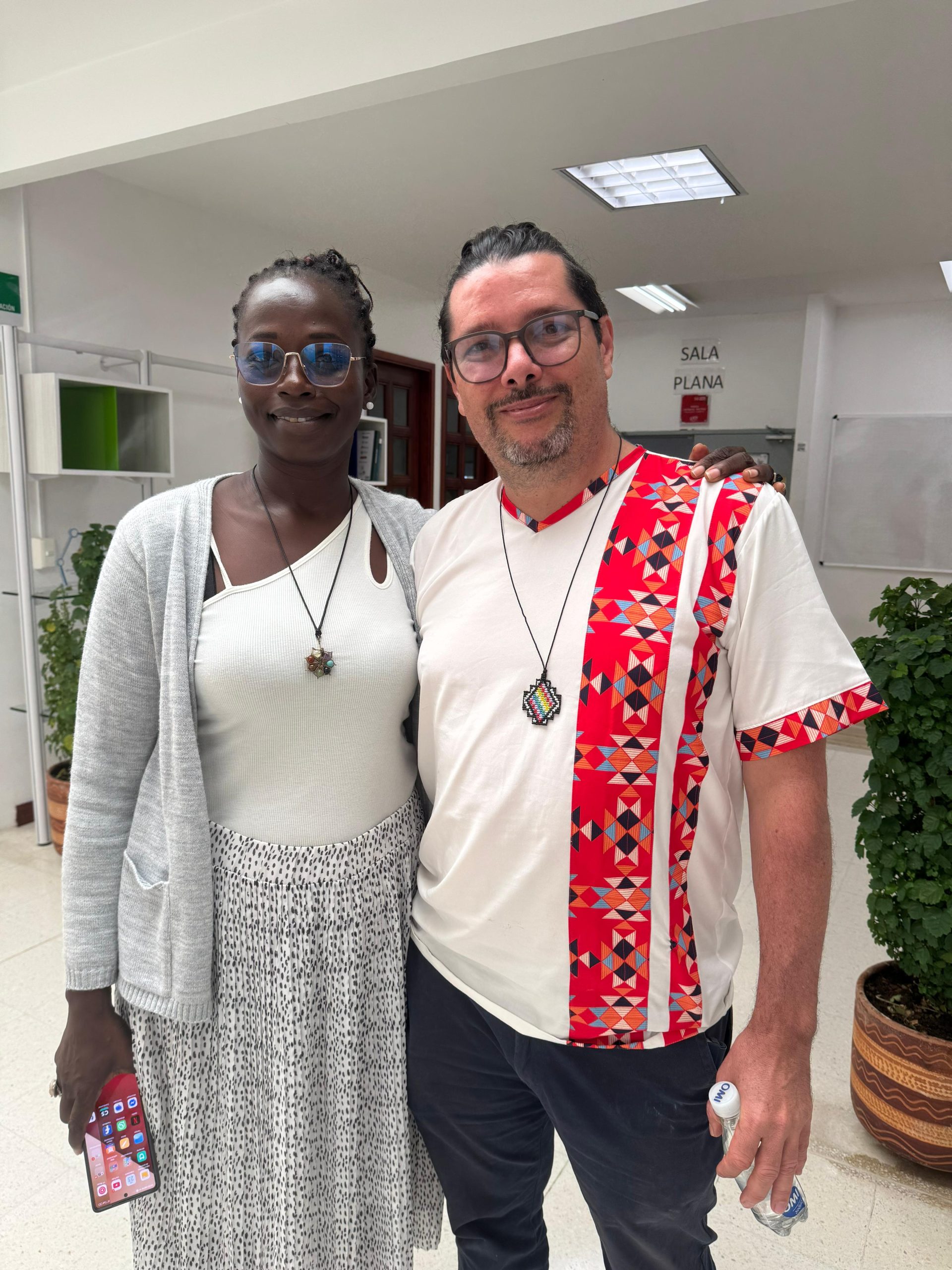 En el marco del Mes de la Afrocolombianidad, la Universidad Tecnológica de Pereira fue escenario de la III Convención de Afrocolombianidad y Educación, una iniciativa que reunió a diferentes estamentos institucionales y aliados territoriales con el propósito de visibilizar y fortalecer la educación intercultural desde las comunidades afrodescendientes.
