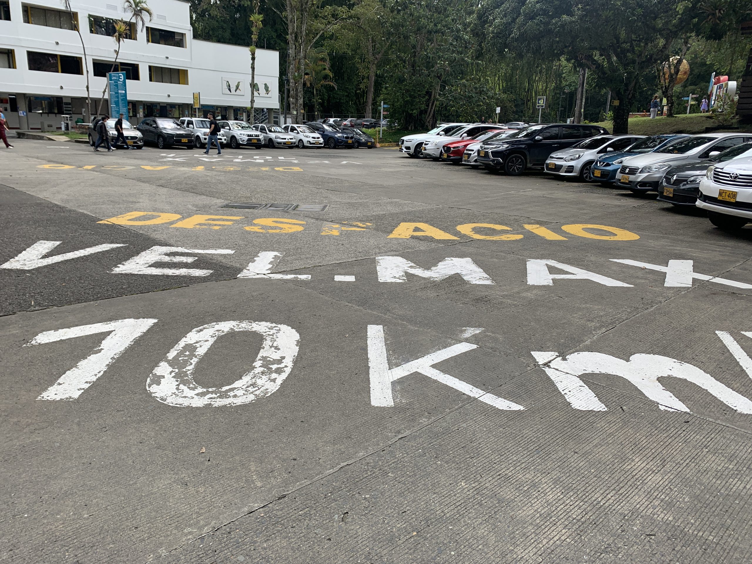 El próximo 28 de noviembre, la Universidad Tecnológica de Pereira será el escenario de la actividad Tropa de Seguridad Vial, una iniciativa organizada por el Comité de Seguridad Vial y el área de Seguridad y Salud en el Trabajo, en colaboración con la Unión Temporal Pedagogía Vial y la Agencia Nacional de Seguridad Vial .  