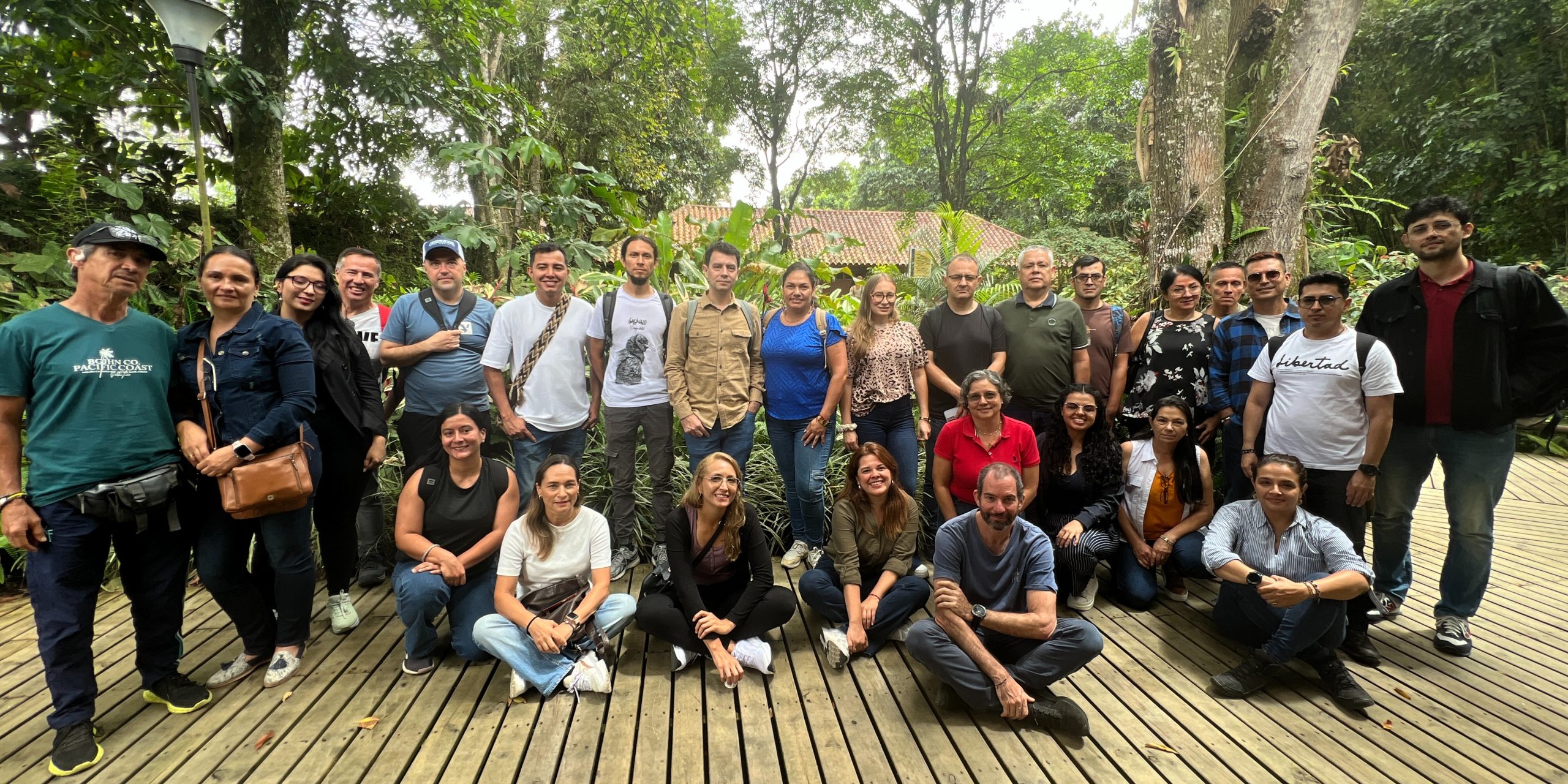En articulación entre el Comité Municipal de Educación Ambiental (COMEDA) de Pereira y el Centro de Ciencia en Biodiversidad de Risaralda (CIBI), docentes de diversas instituciones educativas urbanas y rurales del municipio participaron en un taller sobre la biodiversidad del departamento.