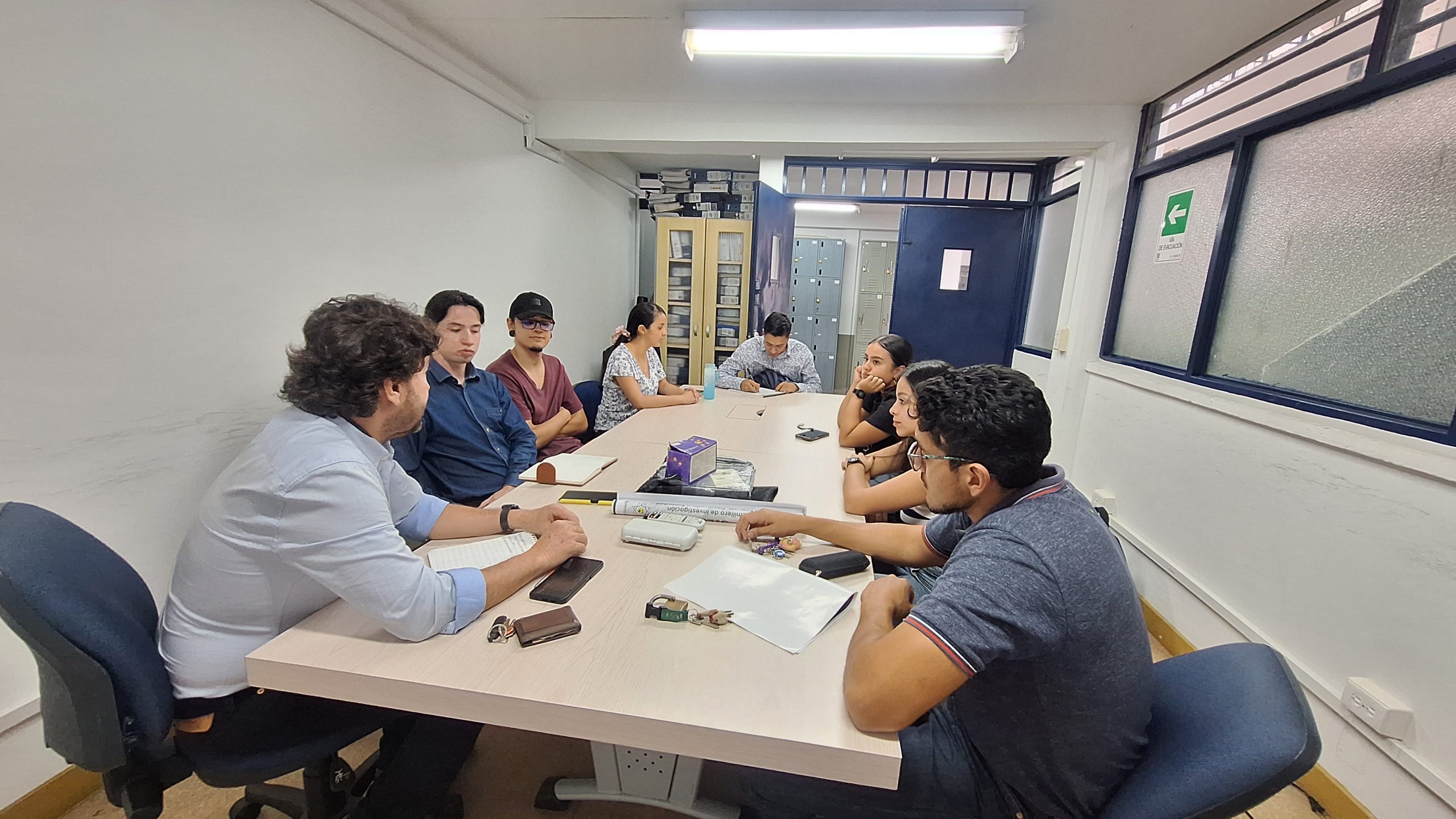 El Semillero de Investigación en Energía, Desarrollo y Sociedad (SIEDS), adscrito al Grupo de Investigación en Campos Electromagnéticos y Fenómenos Energéticos de la Facultad de Ingenierías de la Universidad Tecnológica de Pereira, anuncia la apertura de la convocatoria para participar en la primera edición de la Revista SIEDS.