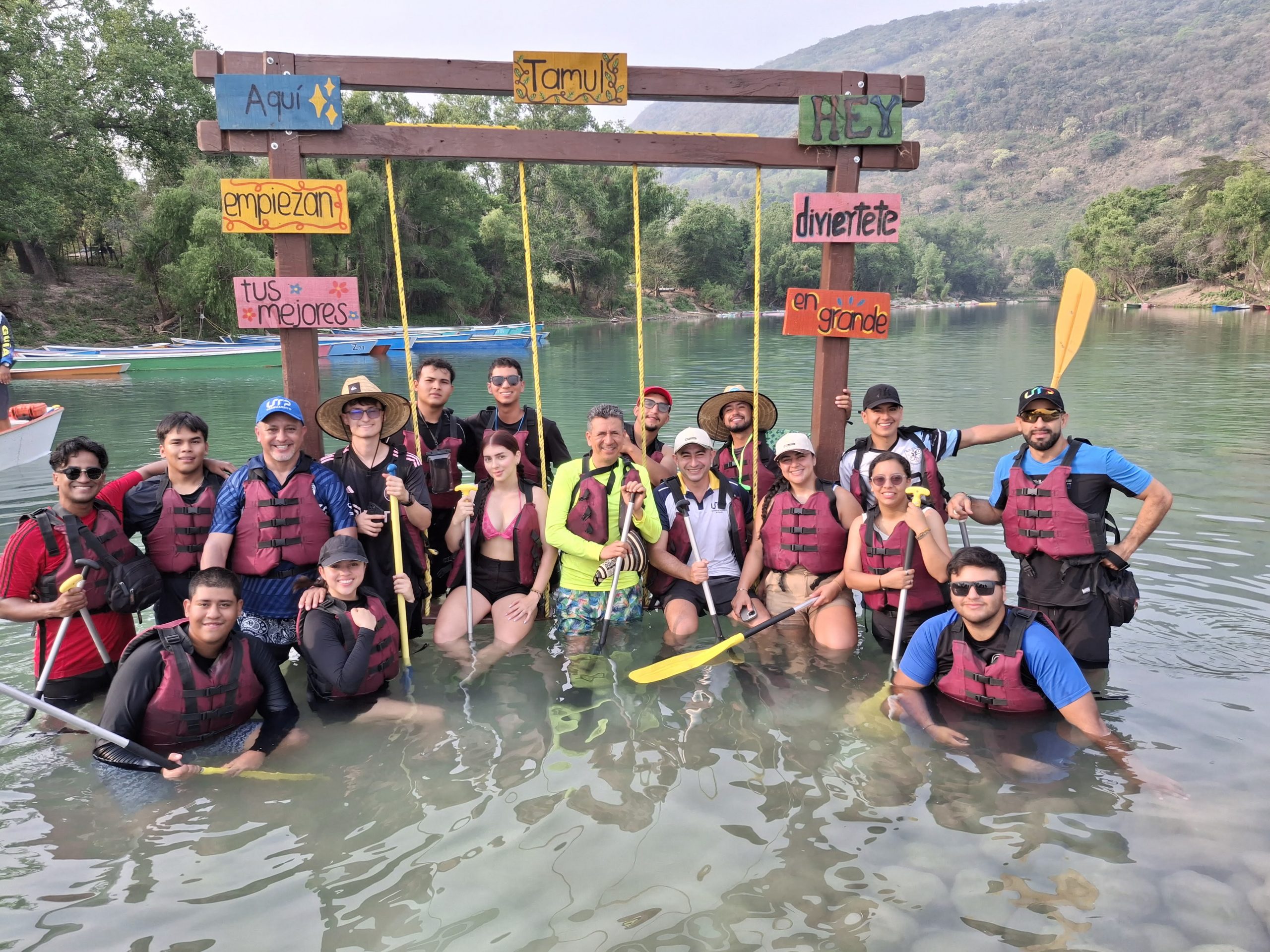 En el marco del Convenio de Cooperación Académica entre la Universidad Tecnológica de Pereira y la Universidad de Colima (México), un grupo conformado por nueve estudiantes y cinco docentes del programa de Ciencias del Deporte y la Recreación participó en una certificación internacional realizada los días 5 y 6 de mayo en el Campamento Tlachtli, ubicado en la Sierra de Álvarez, en el estado de San Luis Potosí.