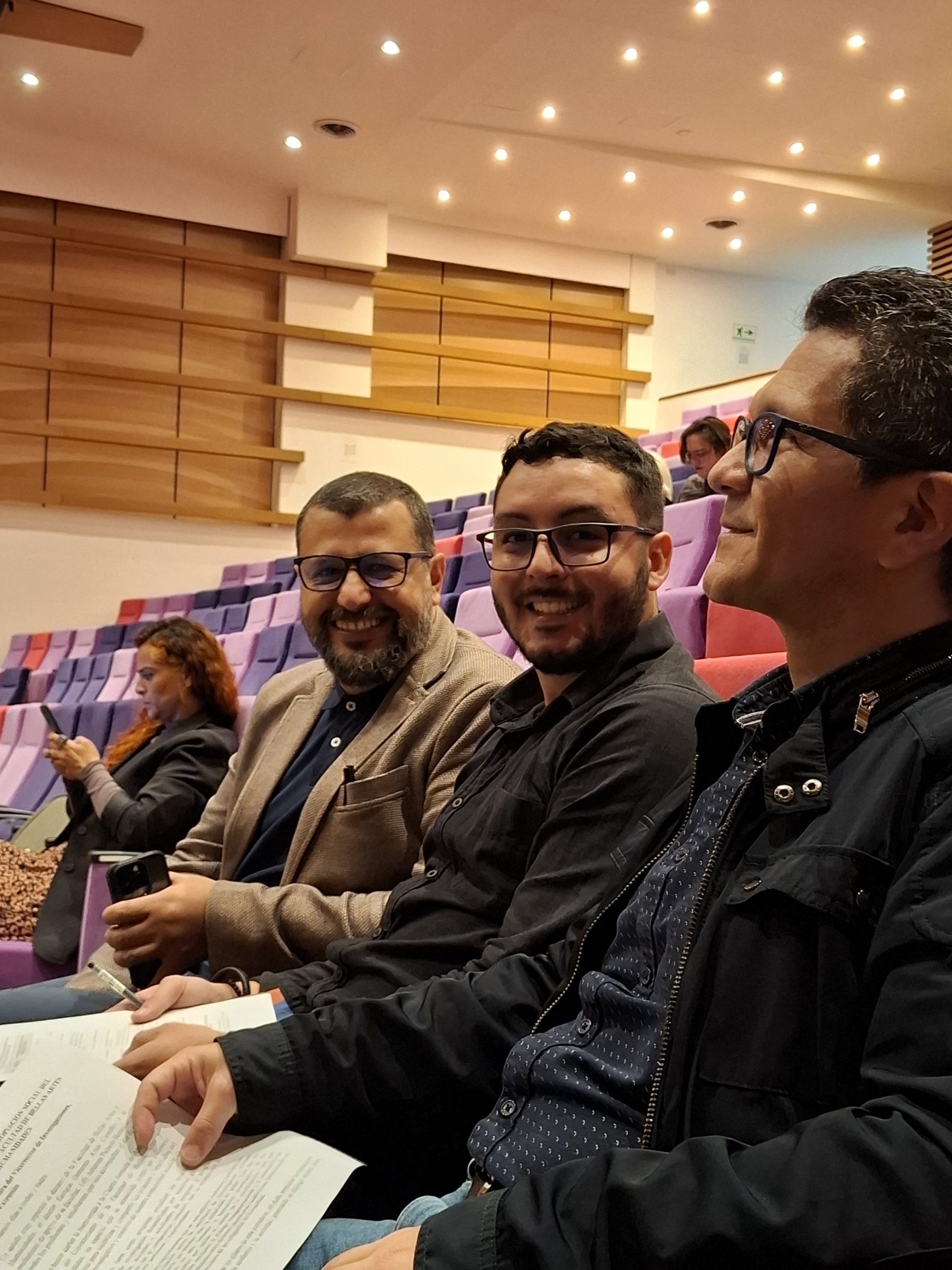 El pasado viernes 18 de abril se celebró la cuarta edición de la Jornada de Apropiación Social del Conocimiento en la Facultad de Bellas Artes y Humanidades de la Universidad Tecnológica de Pereira. Un evento que reunió a estudiantes, docentes, investigadores y gestores del conocimiento en un espacio de intercambio académico, creativo y cultural.