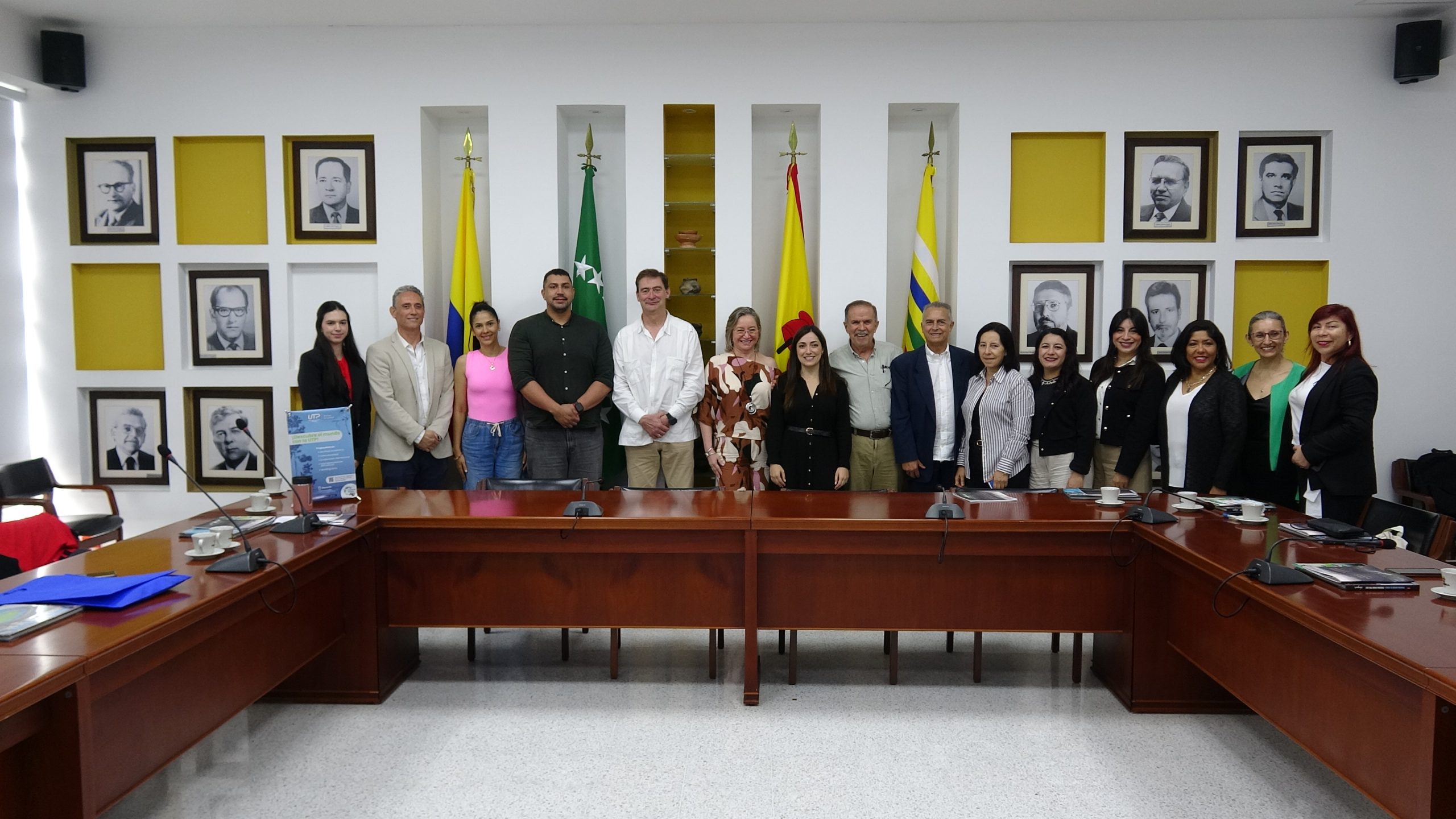 La Universidad Tecnológica de Pereira (UTP), a través de su Oficina de Relaciones Internacionales (ORI), recibió la visita de una delegación internacional conformada por representantes de universidades de Chile, España, México y Colombia, así como por miembros de la Organización de Estados Iberoamericanos para la Educación, la Ciencia y la Cultura (OEI).