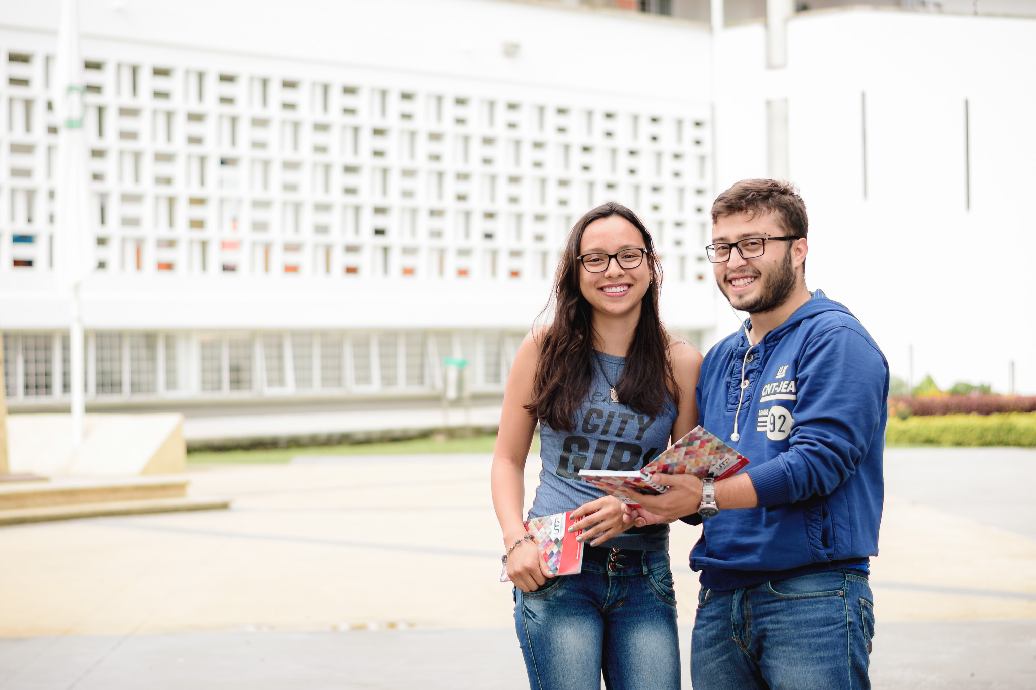 El FASUT brinda el servicio de financiación de matrícula para programas de pregrado y posgrado a los estudiantes de la Universidad Tecnológica de Pereira, con tasas de intereses privilegiadas y sin moversen de la U.