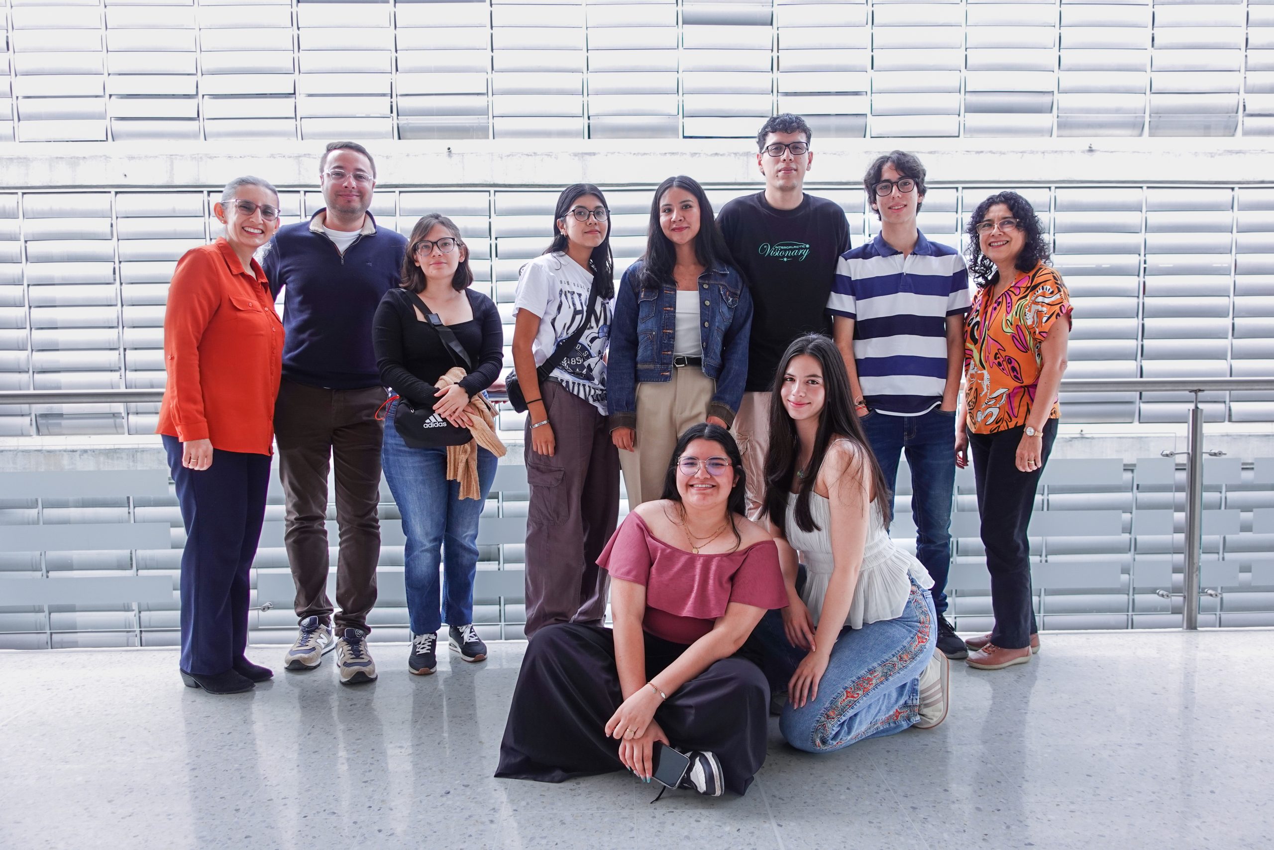 Desde el 10 de junio y hasta el 25 de julio, la Universidad Tecnológica de Pereira da la bienvenida a un grupo de estudiantes nacionales e internacionales que participan en estancias de investigación como parte del Verano de la Investigación Científica y Tecnológica del Pacífico, una estrategia del reconocido Programa DELFIN.