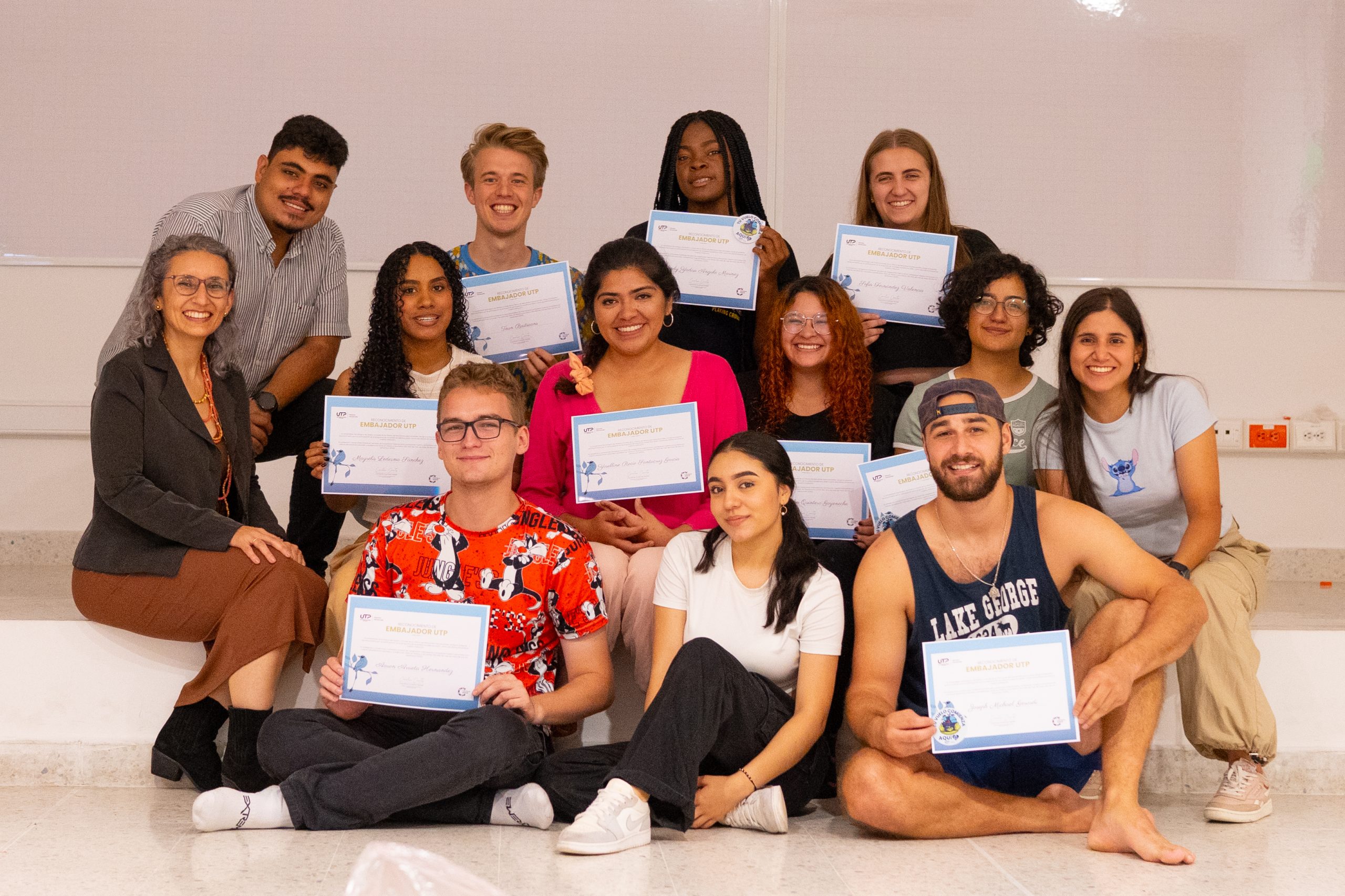 La Oficina de Relaciones Internacionales (ORI) realizó un evento muy significativo para despedir a los estudiantes internacionales que hicieron parte de nuestra comunidad durante este semestre.