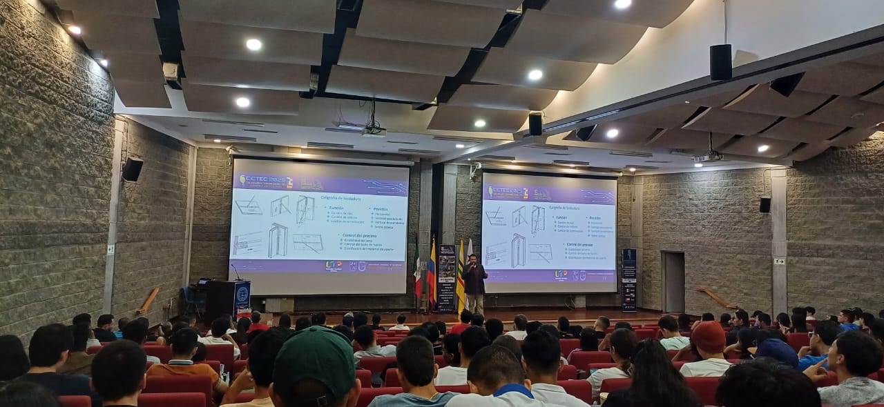 La Universidad Tecnológica de Pereira, en el marco del CICTEC 2025, contó con el Ph. D. José Luis Rodríguez, de la Universidad Autónoma de Querétaro, como invitado especial del Programa de Ingeniería Mecatrónica. Dada la estrecha articulación con la Maestría en Instrumentación Física, la conferencia se realizó en el espacio de posgrado, bajo la coordinación del Ph. D. Jimy Alexander Cortés Osorio.