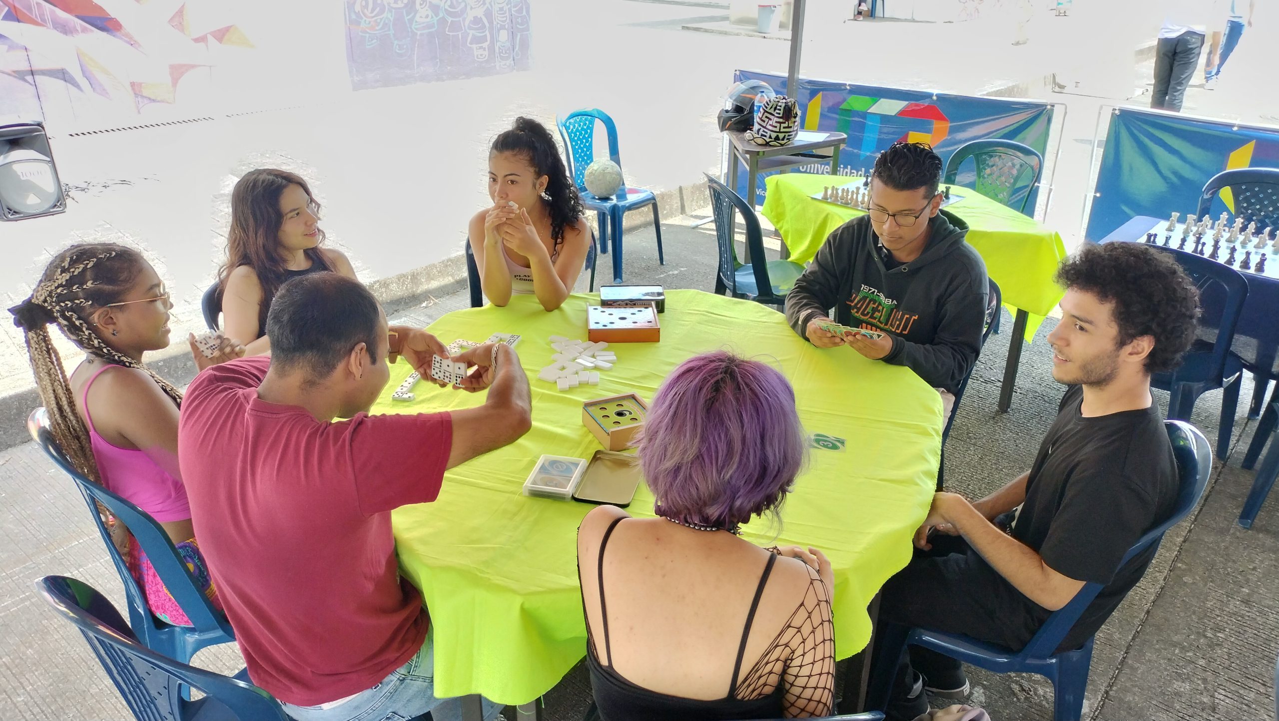 El próximo miércoles 9 de octubre, la Licenciatura de Bilingüismo adscrita a la Facultad de Bellas Artes y Humanidades de la UTP, llevará a cabo su segunda jornada de celebración por los 20 años de la licenciatura. Esta segunda jornada, que hace parte de un ciclo de tres eventos conmemorativos, reafirma la relevancia del programa no solo para la universidad, sino para la región y el país, al formar profesionales capacitados que impulsan sectores como la educación, el turismo y el comercio.