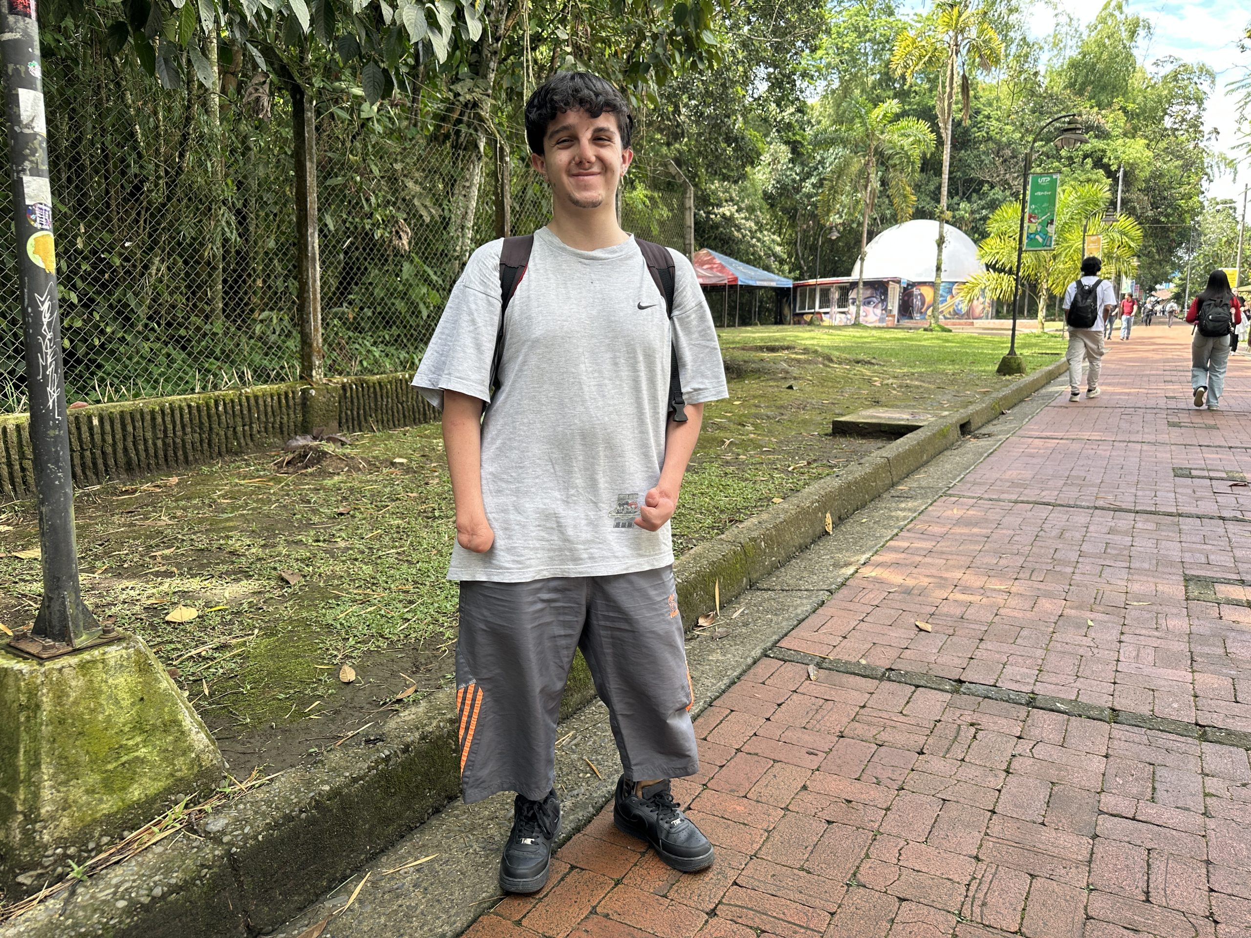 Johan Sebastián Leal: el sueño de transformar vidas desde la Ingeniería Mecatrónica