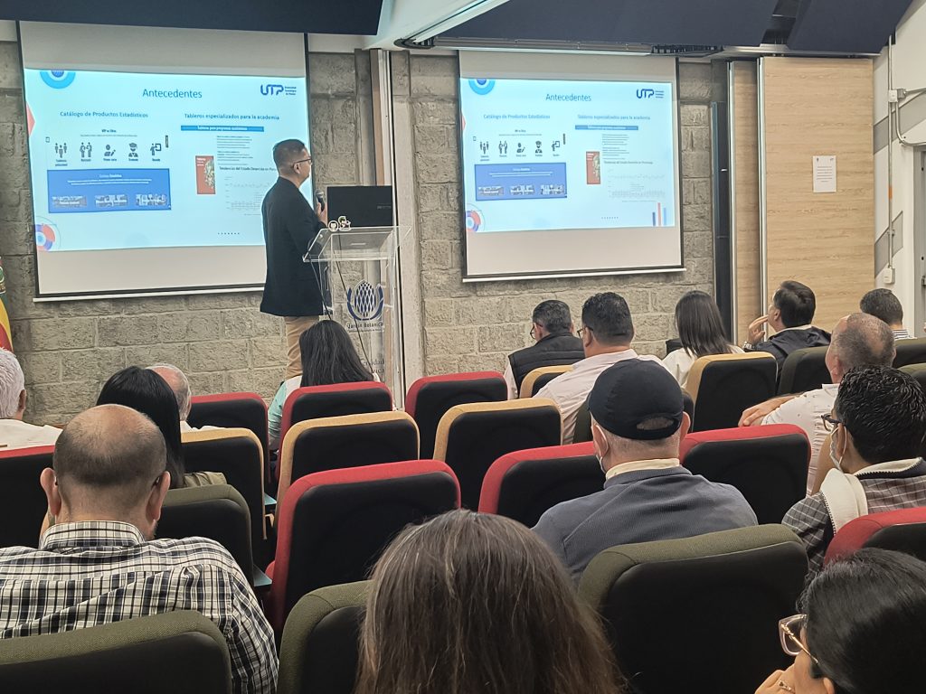 La Universidad Tecnológica de Pereira avanza en el fortalecimiento de sus procesos de análisis académico, lo que permitirá a decanos, directores de programa y profesionales del Programa de Acompañamiento Integral (PAI) tomar decisiones más oportunas y efectivas, especialmente en temas como la deserción estudiantil, el egreso oportuno y el seguimiento académico.