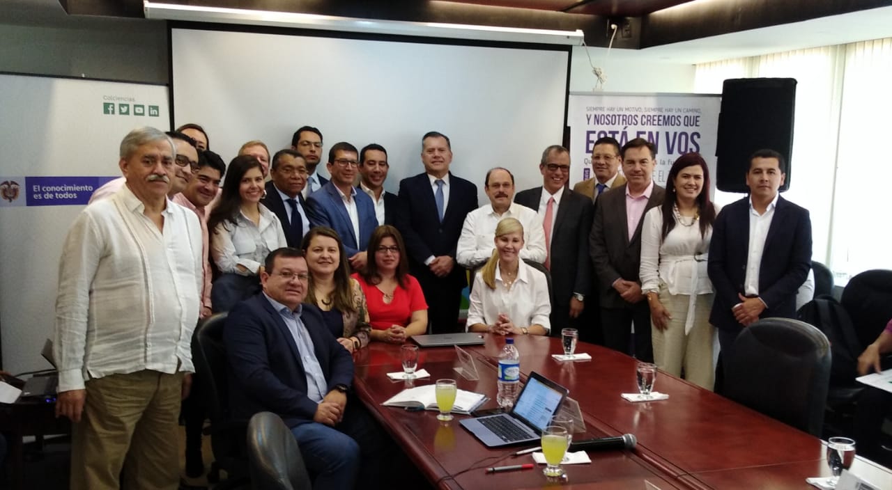 UTP gestiona recursos para formación de alto nivel en Colombia