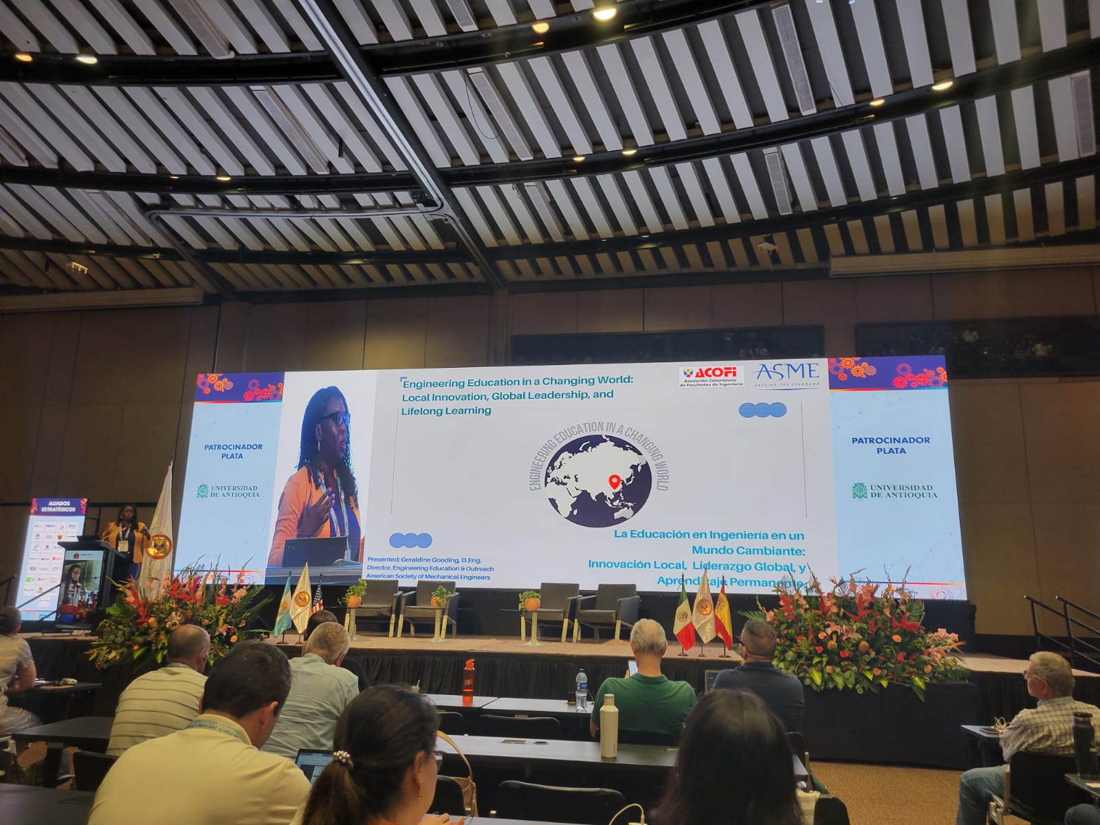 La Facultad de Tecnología participó activamente en el Congreso de la Asociación Colombiana de Facultades de Ingeniería ACOFI 2025, un espacio que convoca a decanos, docentes, investigadores y representantes de programas de ingeniería de todo el país, con el propósito de reflexionar sobre los retos actuales y futuros de la formación en ingeniería en Colombia.
