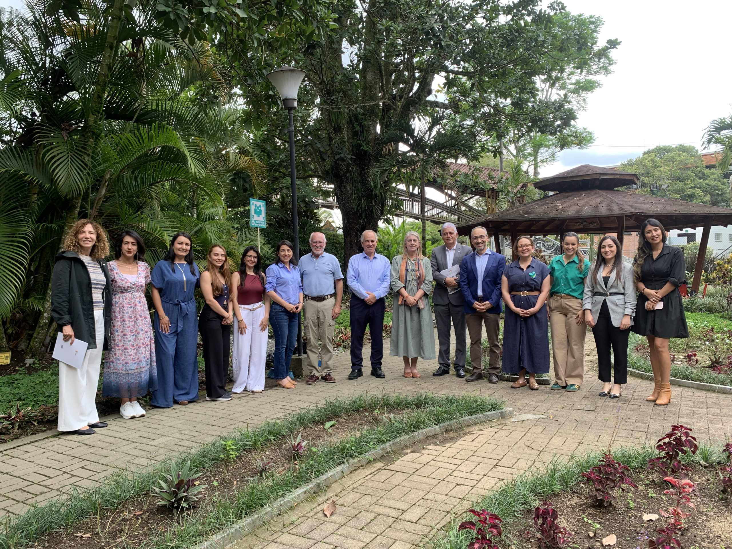 La visita de la Comisión EUR ACE a la Universidad Tecnológica de Pereira deja un balance positivo para la Institución. Tras varios días de trabajo con expertos nacionales e internacionales, se reconocieron las fortalezas académicas y administrativas de la UTP, así como el impacto que tienen sus programas en la formación de profesionales que se proyectan en el ámbito internacional.