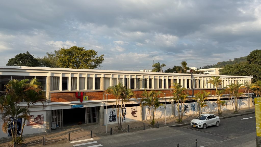 La Universidad Tecnológica de Pereira, a través de la Facultad de Mecánica Aplicada, invita a la comunidad académica y profesional a inscribirse en el Diplomado en Ingeniería de Confiabilidad, un programa diseñado para fortalecer competencias en la gestión de activos, mantenimiento y análisis de datos aplicados a la Industria 4.0.