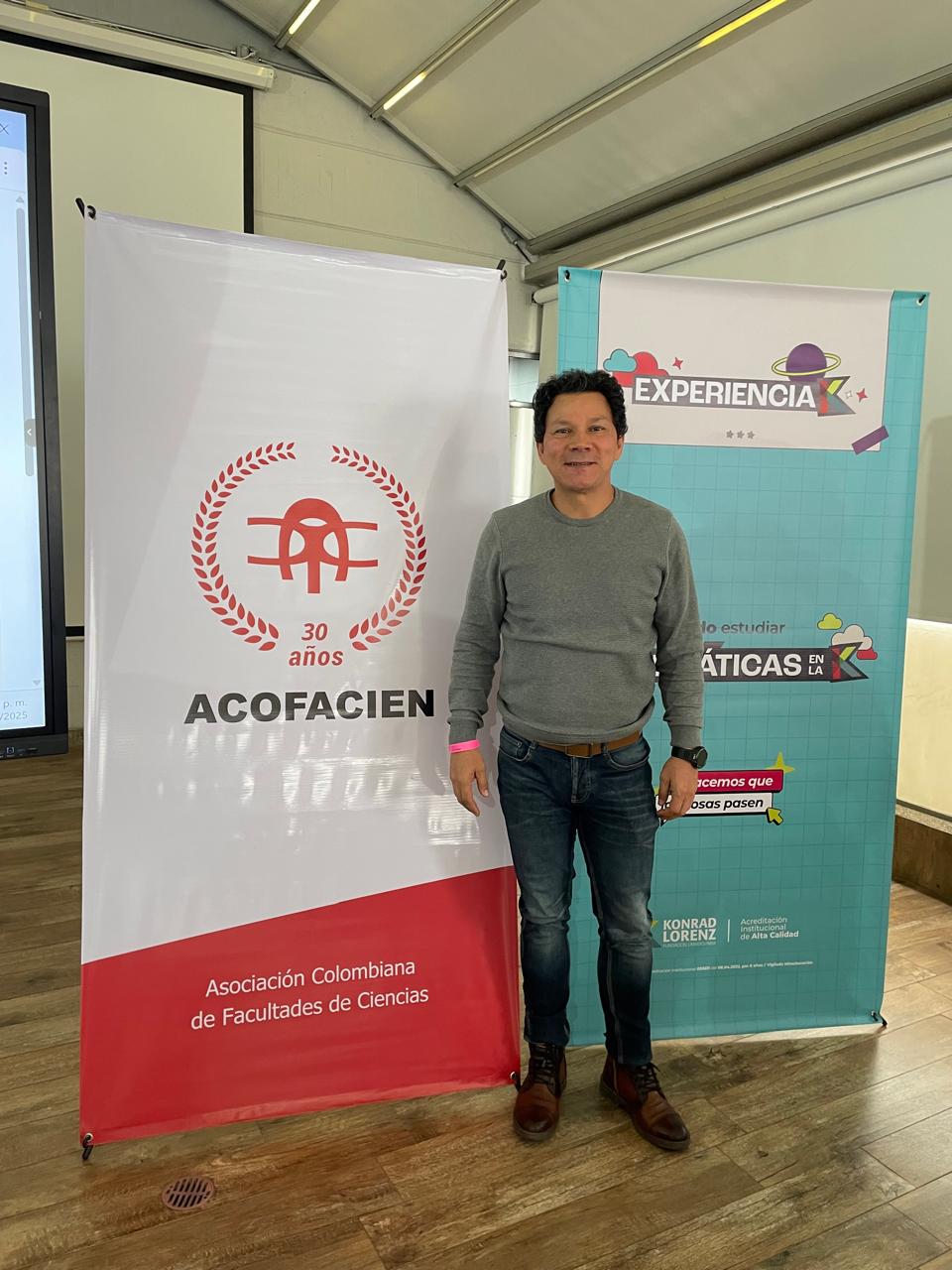 La Universidad Tecnológica de Pereira se hizo presente en el 9.º Encuentro Anual de Directores de la Asociación Colombiana de Facultades de Ciencias (ACOFACIEN), realizado los días jueves 12 y viernes 13 de junio en la Universidad Konrad Lorenz, en Bogotá. En representación de la UTP asistió el Doctor José Rodrigo González Granada, director del Doctorado en Ciencias de la Facultad de Ciencias Básicas, quien participó activamente en las jornadas de trabajo y reflexión académica.