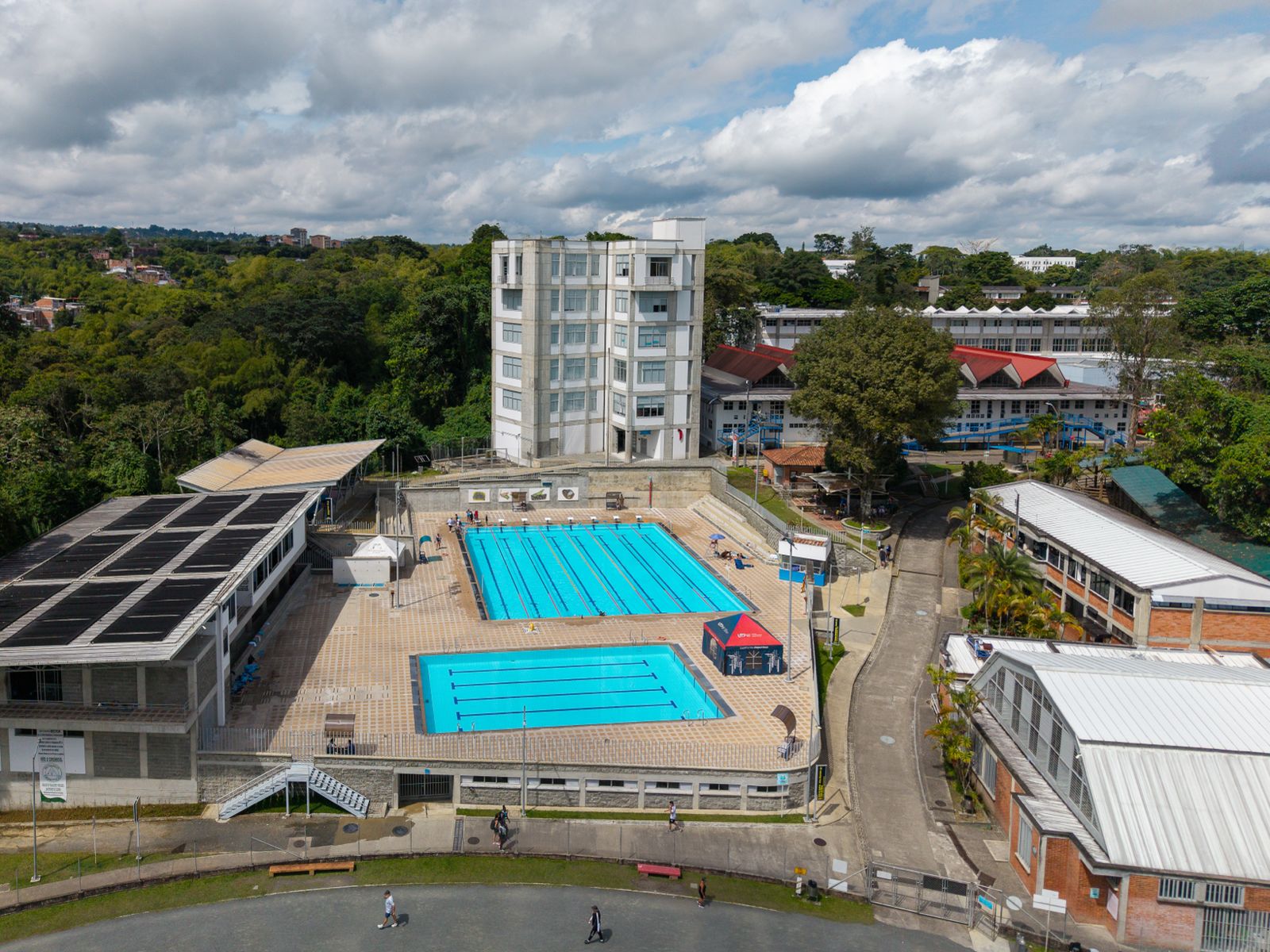 La Universidad Tecnológica de Pereira informa a la comunidad universitaria y al público en general que el próximo miércoles 10 de septiembre, las piscinas semiolímpicas estarán cerradas temporalmente entre las 8:00 a.m. y las 10:30 a.m.