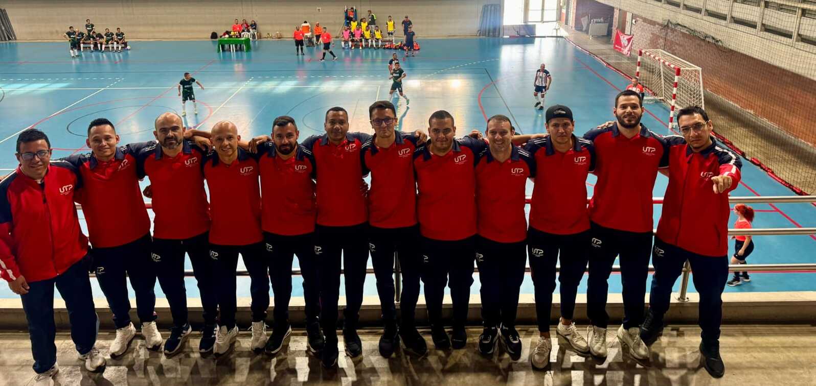 Aunque el trofeo de campeones se les escapó en la gran final, el equipo de Fútbol Sala ha dejado una huella más profunda que cualquier copa: la del reconocimiento unánime por su disciplina y su récord perfecto de juego limpio a lo largo de todo el torneo.