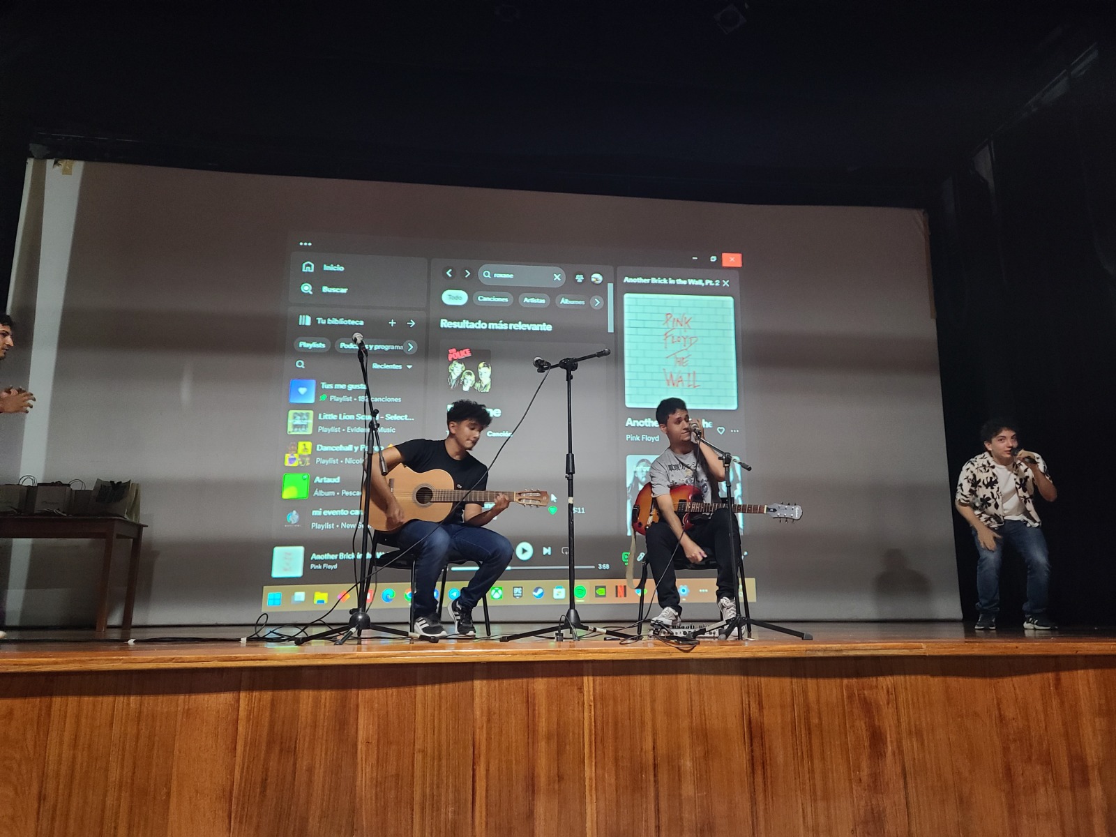 La Facultad de Ingenierías de la Universidad Tecnológica de Pereira invita a toda la comunidad universitaria a participar en la Semana de la Facultad de Ingenierías, que se llevará a cabo del 7 al 11 de octubre de 2024. Durante esta semana, se realizarán actividades académicas, pedagógicas y recreativas, ofreciendo un espacio para compartir, aprender y disfrutar de las diversas propuestas organizadas por administrativos, estudiantes y docentes de la facultad.